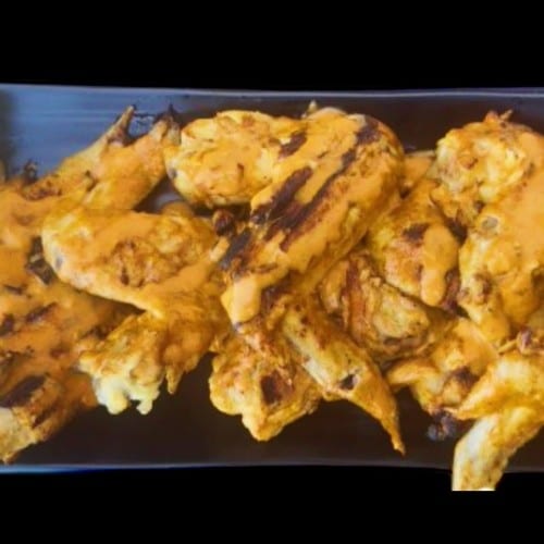 Wings 24  Pieces (Hot, Mild, Spicy Wing Sauce, Garlic Spicy, bbq).