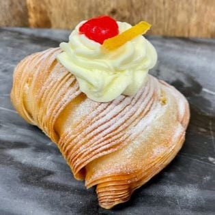 Sfogliatella.