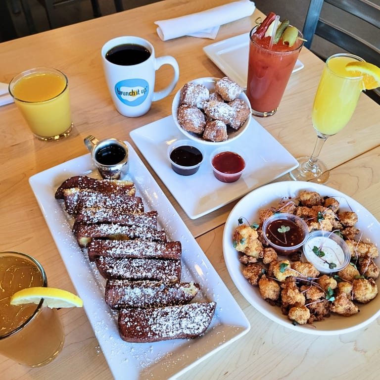 Order Your Way: Dine In, Takeout, or Delivery