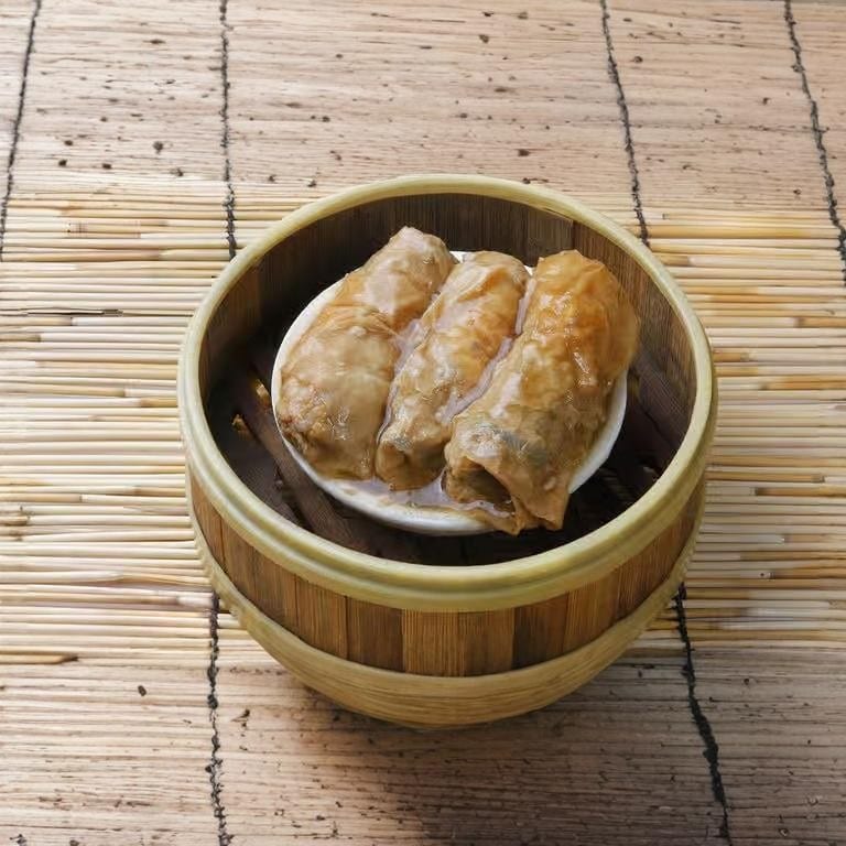 Steamed Tofu Skins with Mince Pork / 鮮竹卷.
