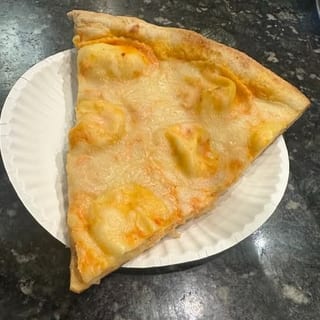 Ravioli Alla Vodka Pizza