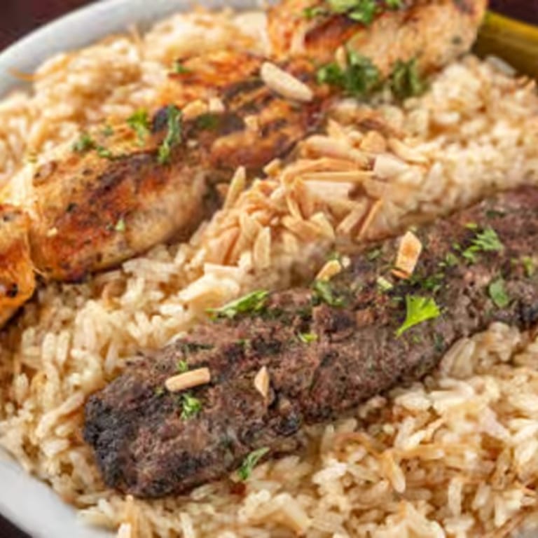 Fresh Chicken Salad: A Mediterranean Delight