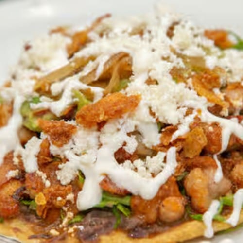 Tostada - Pollo Asado.