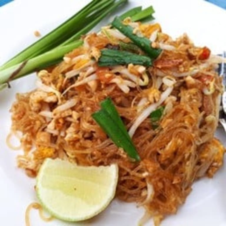 Delicious Asian Flavors: Thai, Noodles, Catering