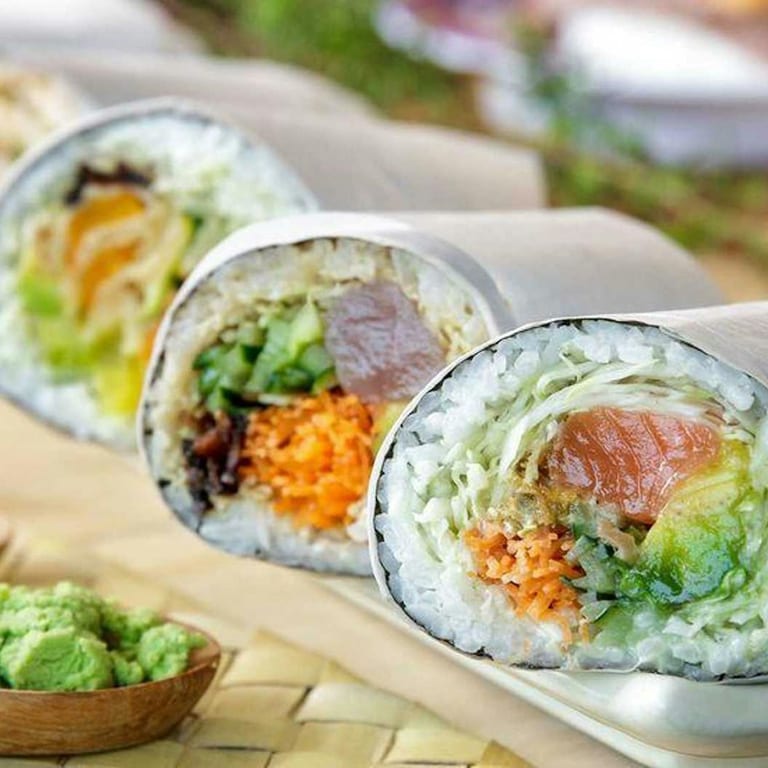 Fresh Poke Bowls and Hawaiian Delights