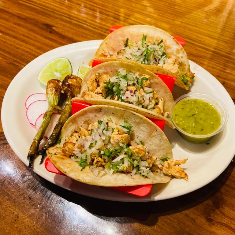 Fresh, Flavorful, and Made to Order 🥑