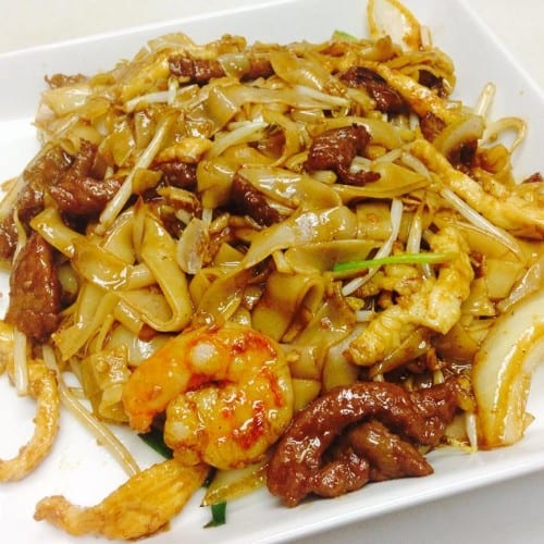 Combination Chow Fun.