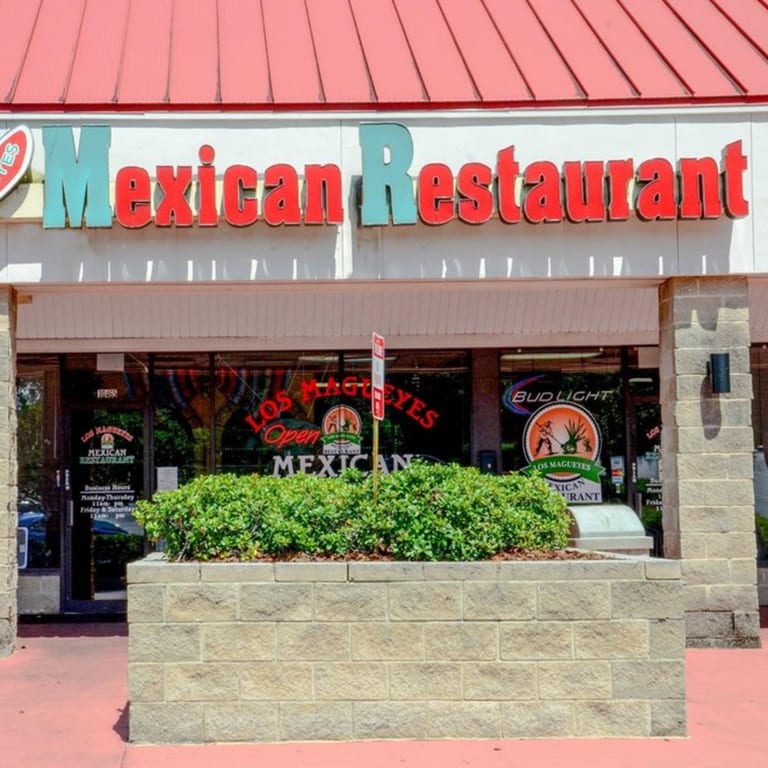 Welcome to Los Magueyes Mexican Restaurant!