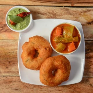 Sambar Vada