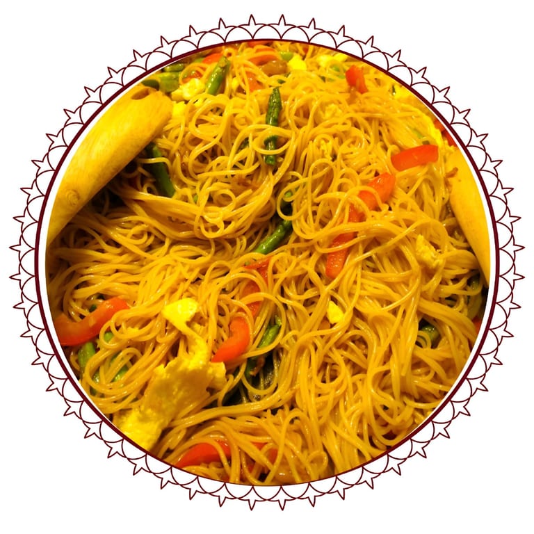 Delicious Hakka Noodles – A Flavor Explosion!