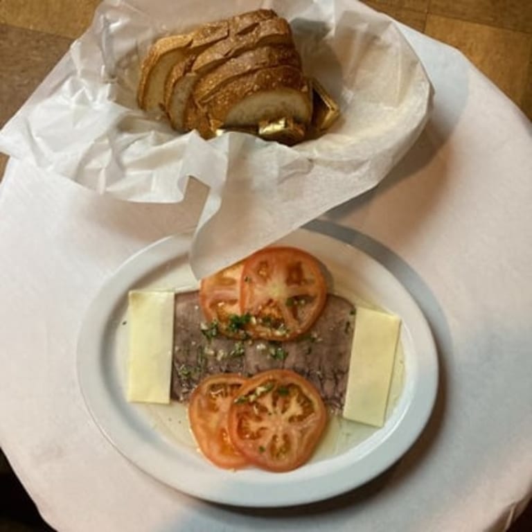 Burgers: Juicy Creations for Every Appetite