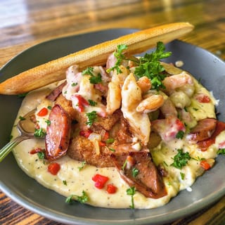 Shrimp & Cheddar Grits