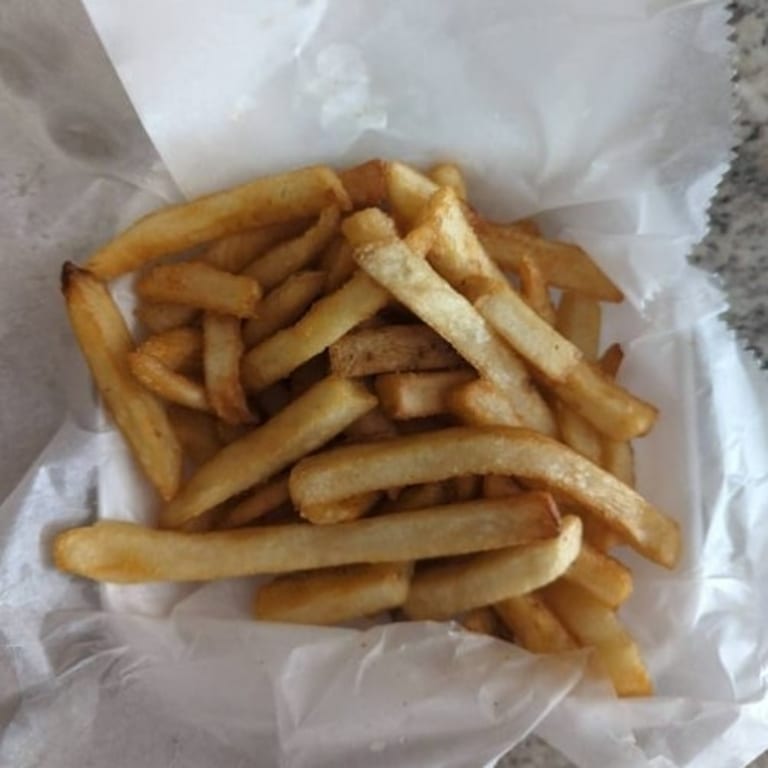 Delicious Fries: A Must-Try Side at Our Restaurant