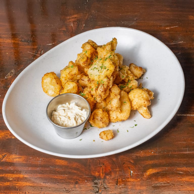 Fresh Oyster Delights: Italian, Seafood, and More