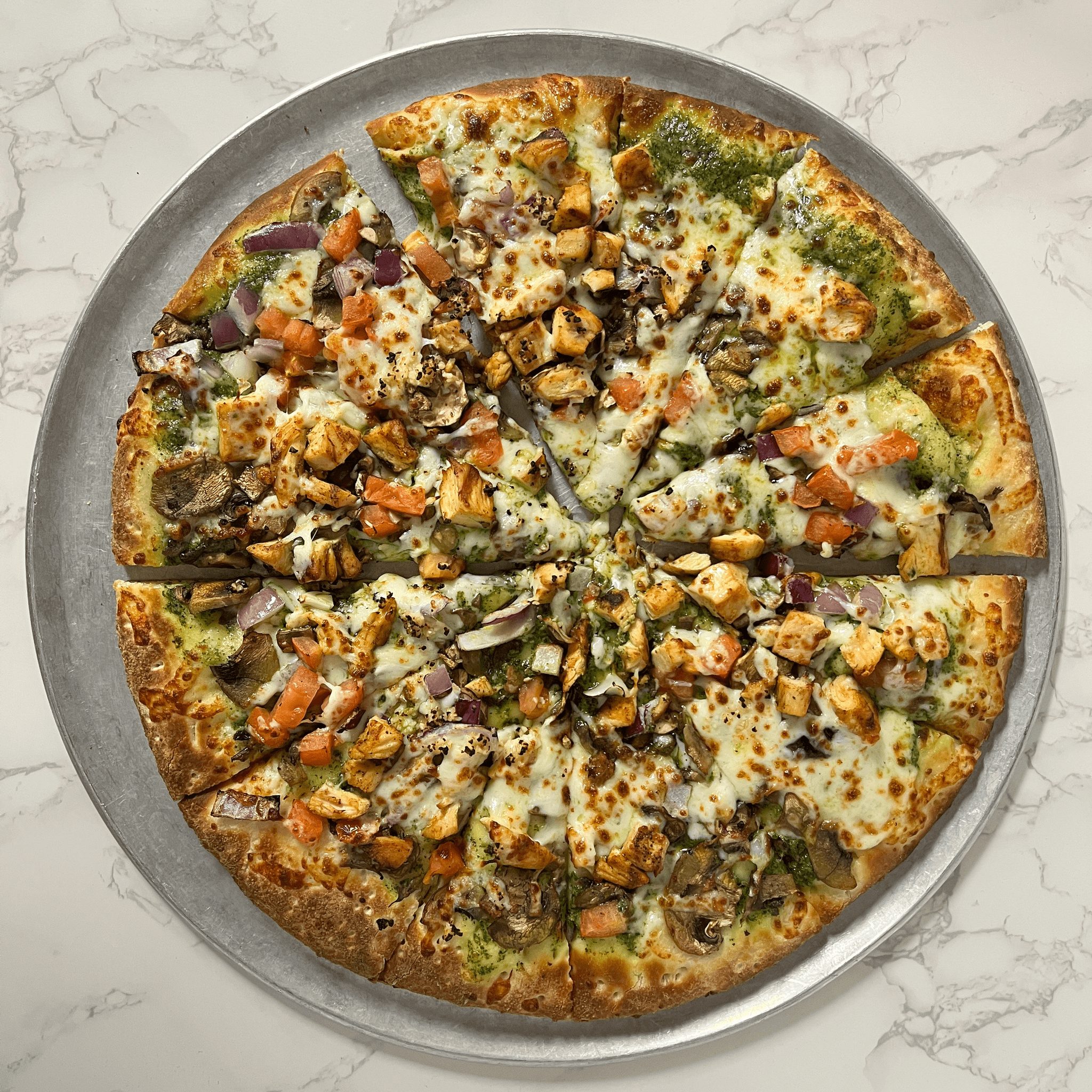 28. Pesto Chicken Pizza (16" Jumbo).