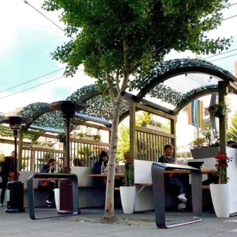 Front Parklette: 20 Guest Maximum