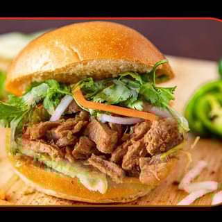 B28. BURGER VEGETARIAN/  BURGER CHAY