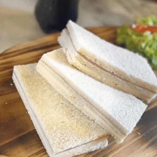 Sandwich De Miga Tostado | Lunch.