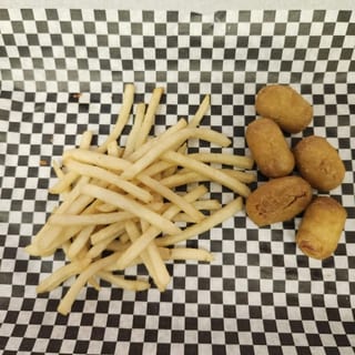 CORN DOG BITES & FRENCH FRIES