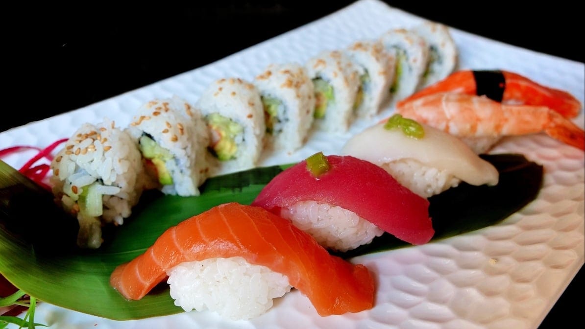 Nigiri-Maki Combination.