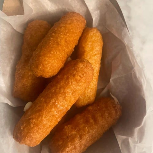MOZZARELLA STICKS.