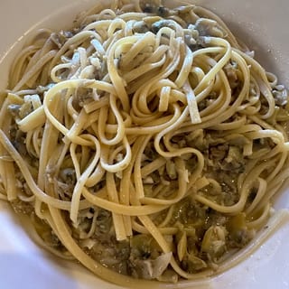 Linguini with Clam Sauce