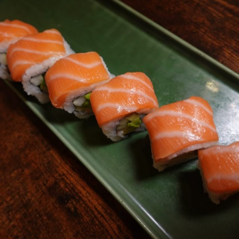 Fresh Poke Bowls and Sushi Delights