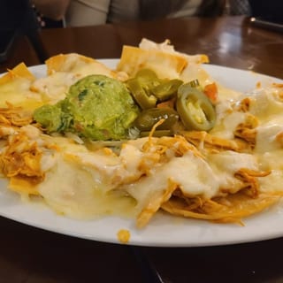 Sour Cream Chicken Nachos