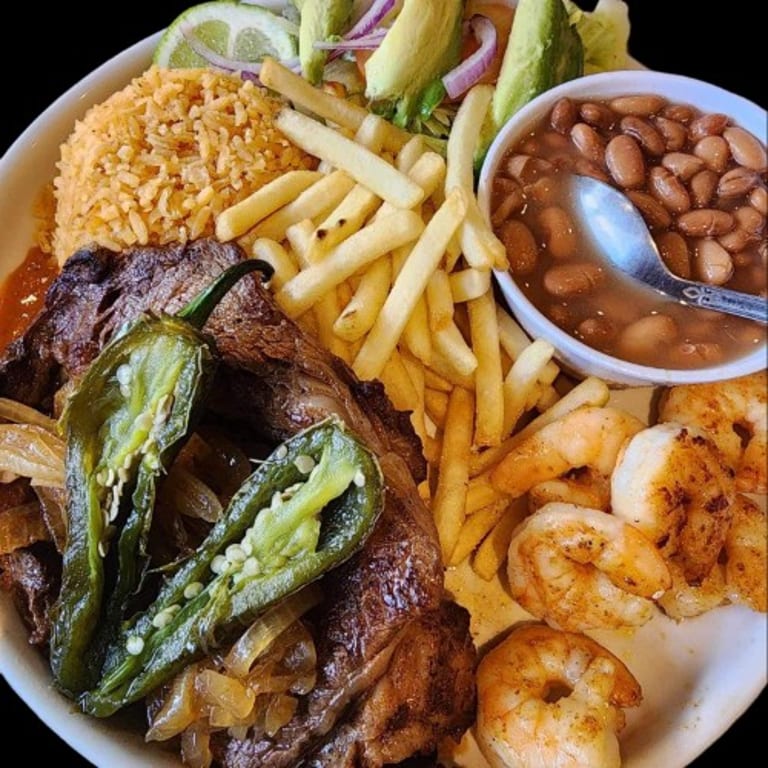 Delicious Shrimp Dishes at Our Mexican Restaurant