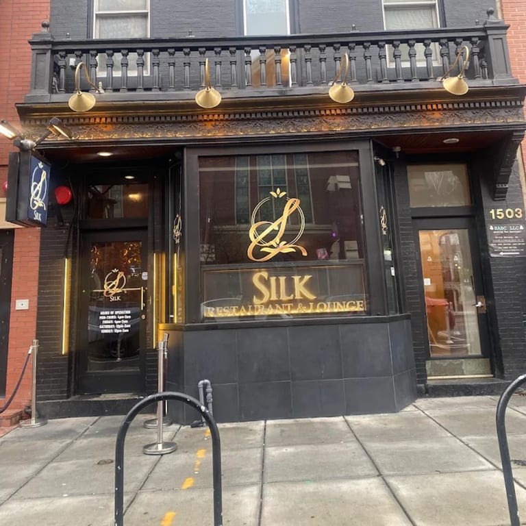 Welcome to Silk Lounge