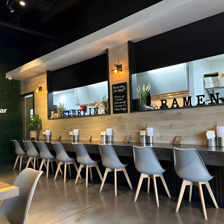 A Relaxing Dining Experience