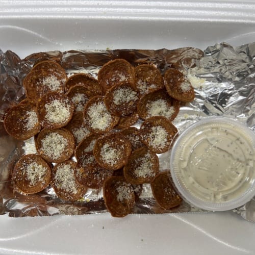 Ezzo Pepperoni Chips.