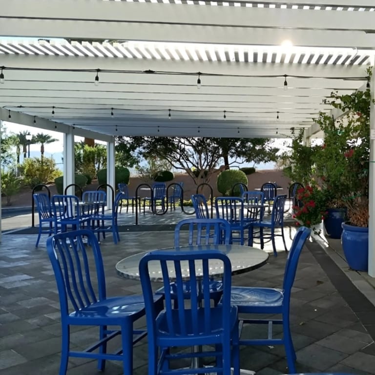 Laid-Back Vibes, Great Food