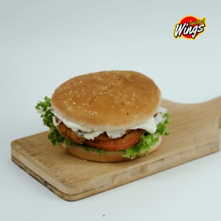 FRIED CHICKEN SANDWICH: