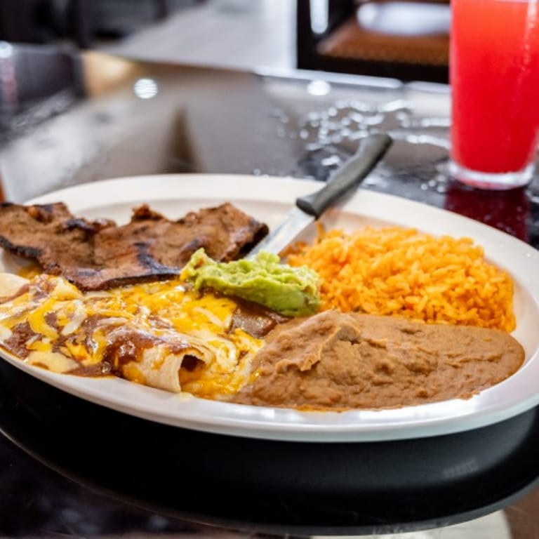 Fresh Seafood Delights: Tacos, Burritos, and More