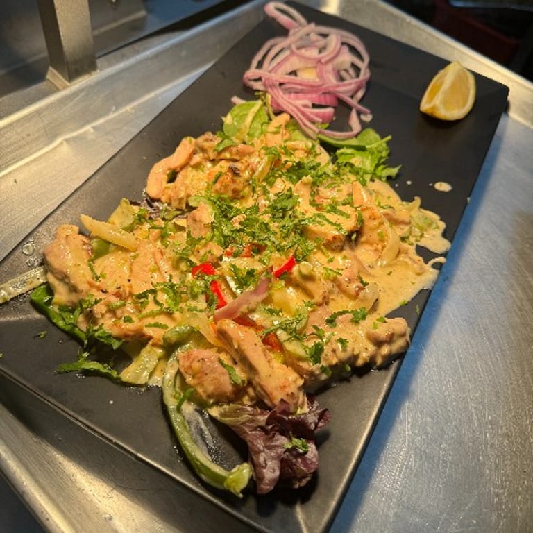 Delicious Lunch Options at Our Indian Bistro