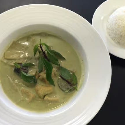 C1. Green Curry.