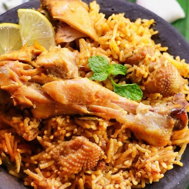 Pariwaar Country Chicken Biryani.