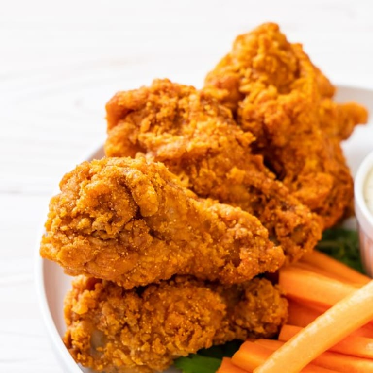 Caribbean Bar Food: Jerk Chicken, Seafood, Pasta