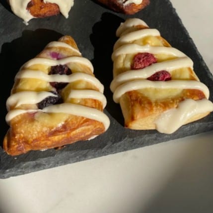 MINI FRUIT DANISH.