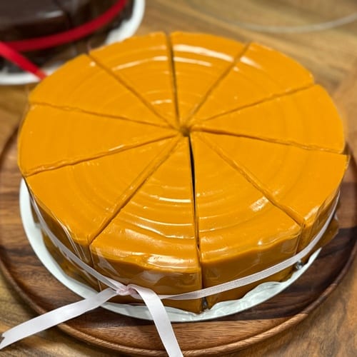 Thai Tea Fudge Cake.