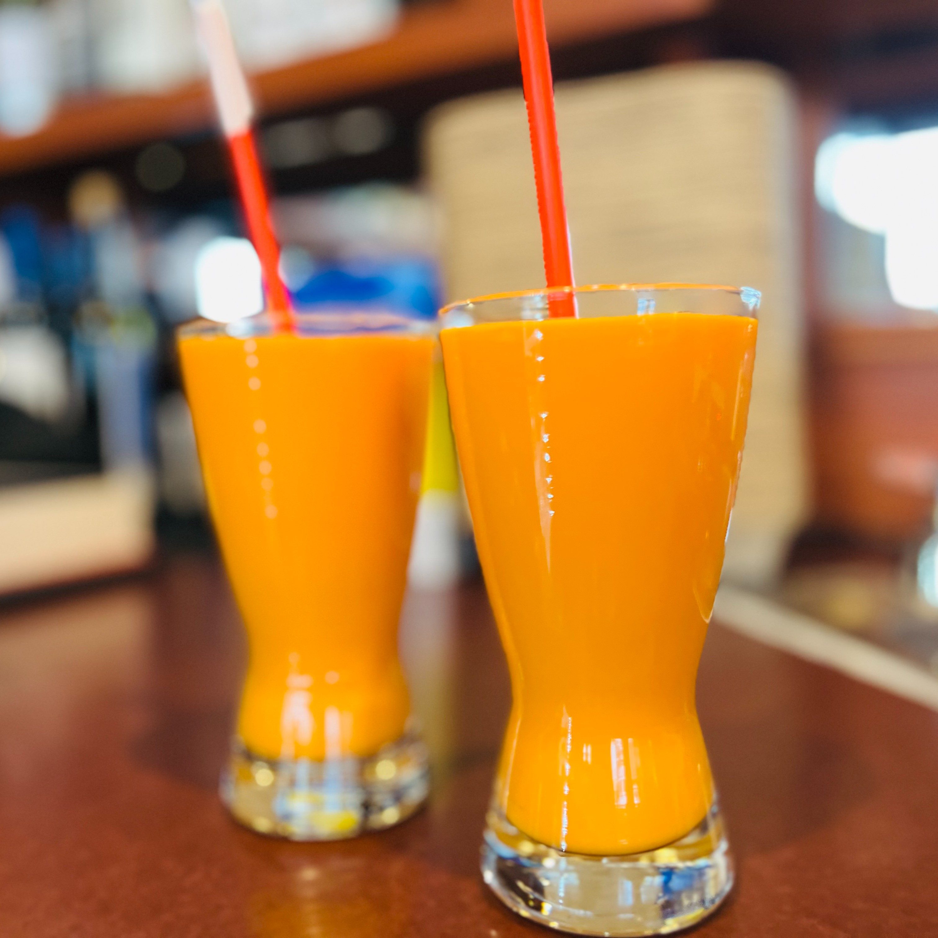 Mango Lassi (Yogurt Drinks).