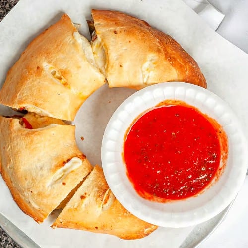 Medium Calzone.