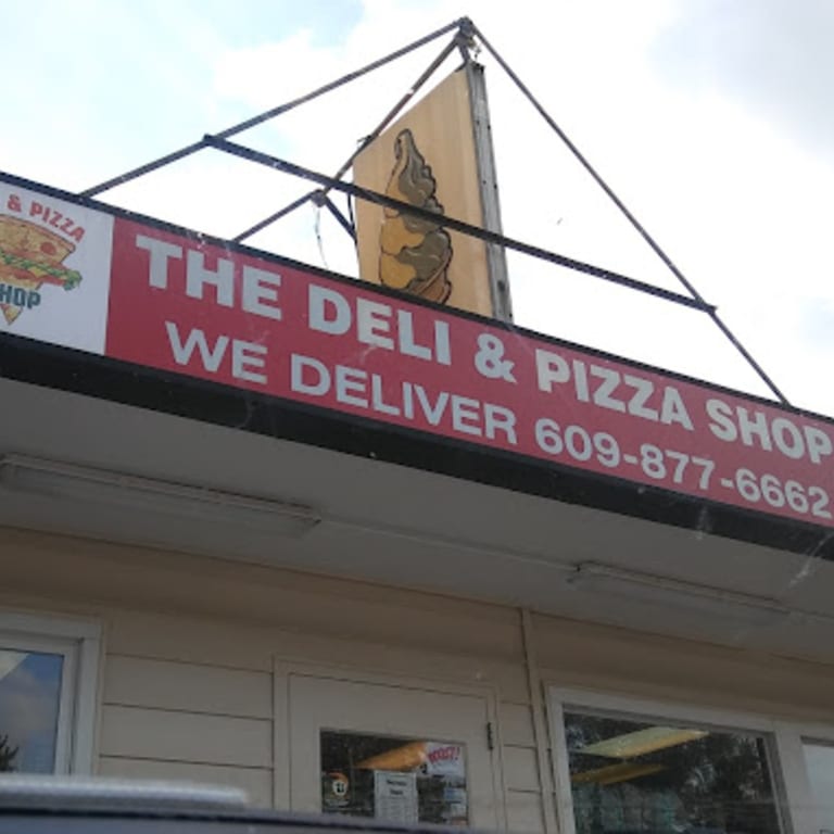 Welcome to Your New Favorite Spot for Pizza & Deli