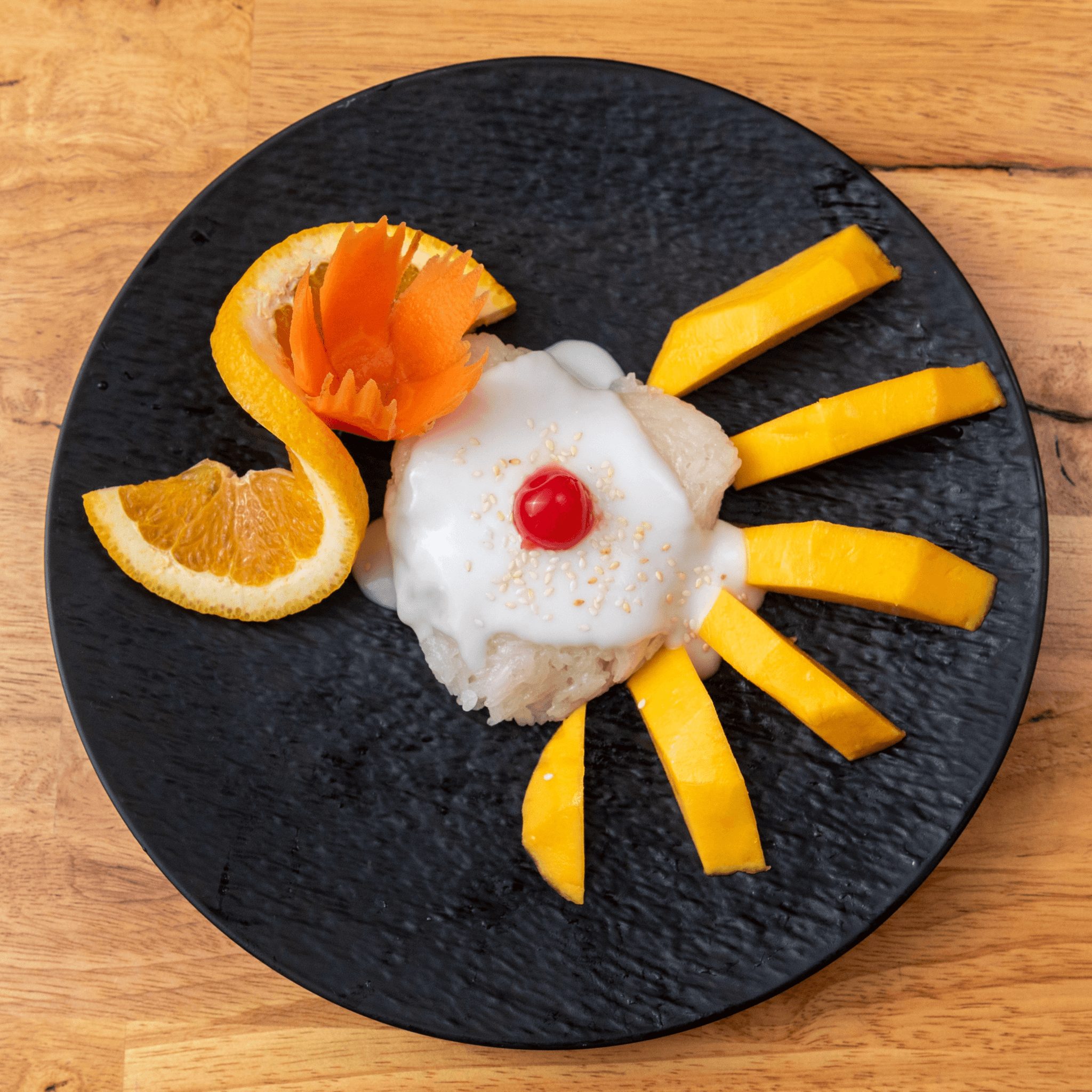 Mango with sticky rice.