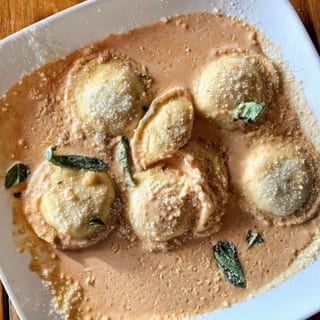 Lobster Ravioli Pasta Tray 