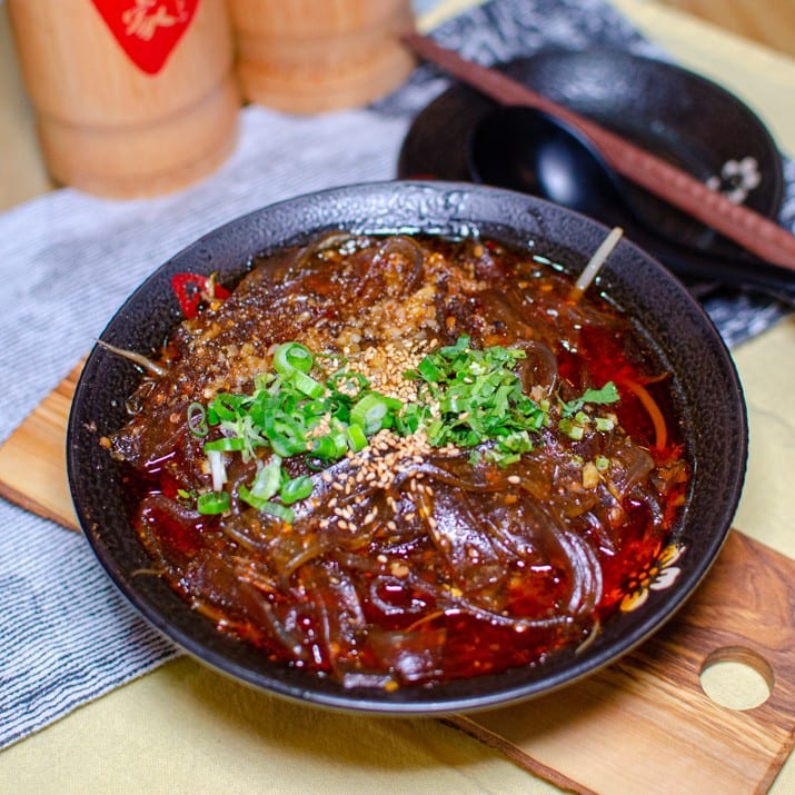 Glass Noodle Hot Pot (Chengdu) 幺妹儿冒宽粉 (成都).