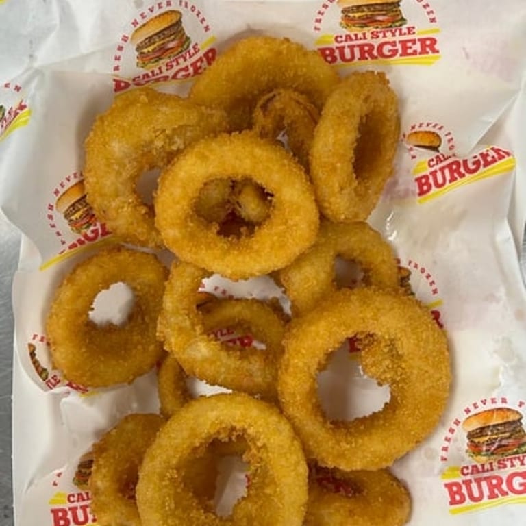 Crunchy Onion Rings: A Fast-Food Favorite
