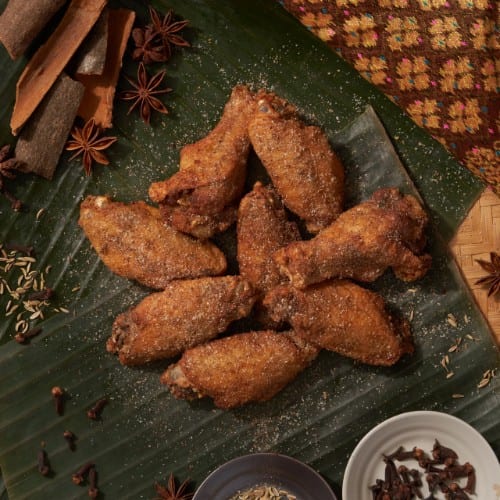 Shlap Muan (Wings) (8 Pieces ).