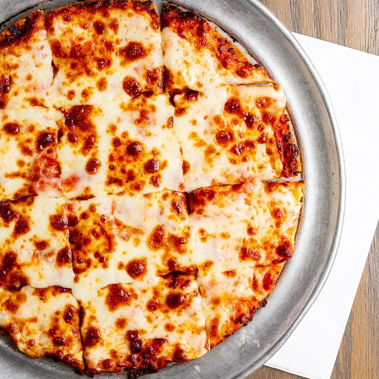 Sports Bar Catering for Your Next Event in Clive